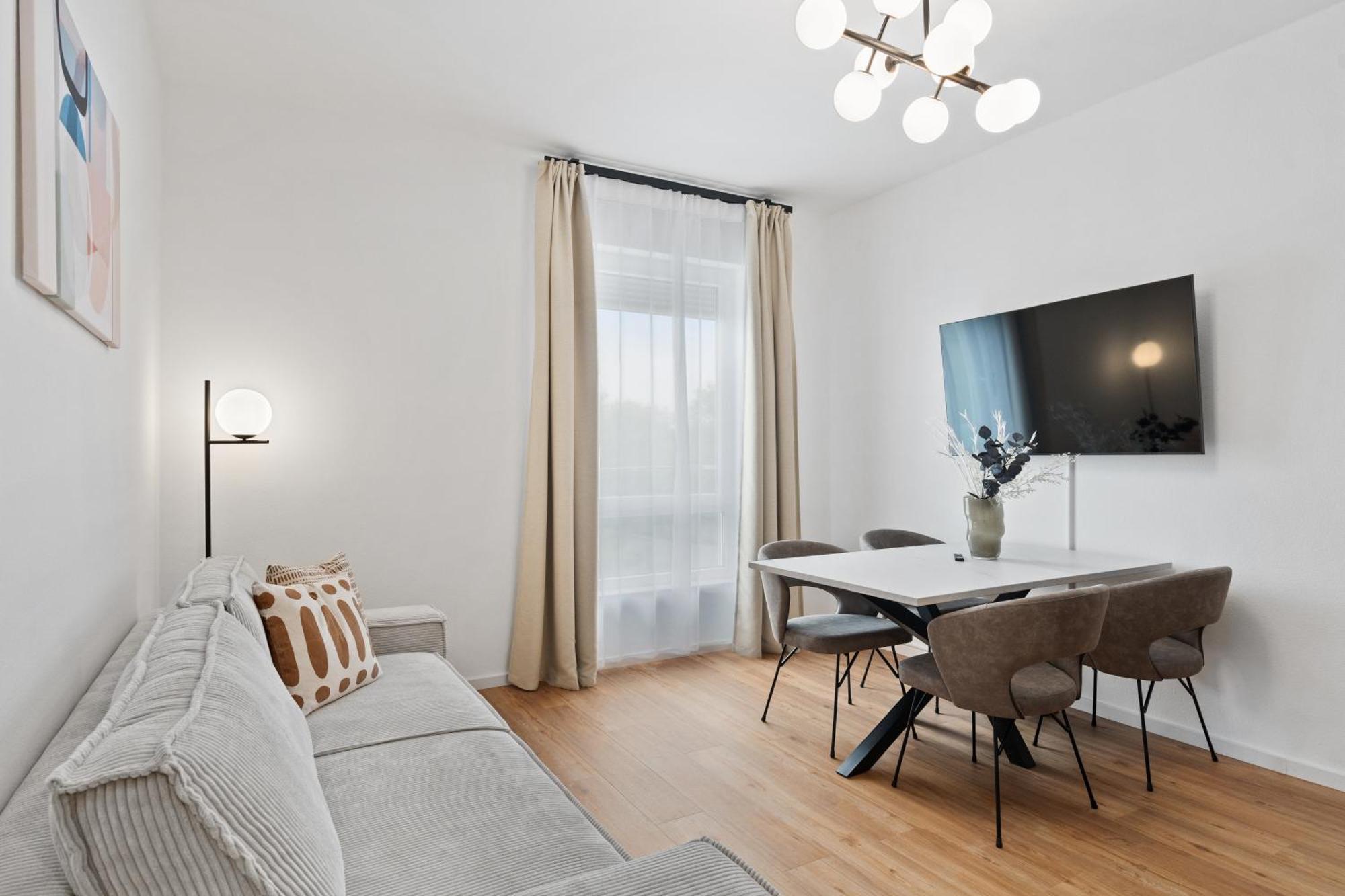 Anytime - Rohrbach Apartments Friedrichshafen Room photo